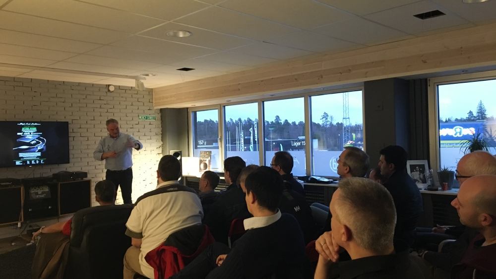 88D4B593-2B36-4FB5-ACB7-1EA6D93881A3